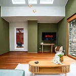 Designhaus - Whirlpool - Terrasse - Garage - 10 Personen - Aufzug - Kueche - Familienfreundlich - Wifi - Netflix Rüdesheim am Rhein