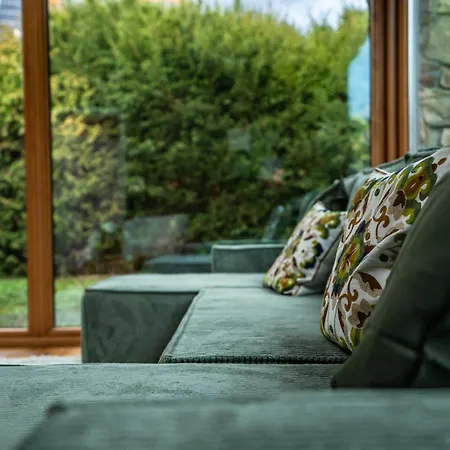 Designhaus - Whirlpool - Terrasse - Garage - 10 Personen - Aufzug - Kueche - Familienfreundlich - Wifi - Netflix Holiday home *