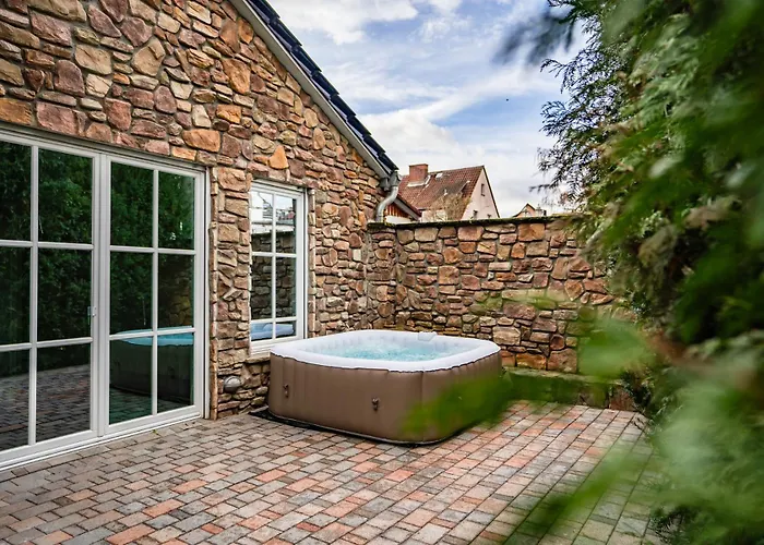 度假居 Designhaus - Whirlpool - Terrasse - Garage - 10 Personen - Aufzug - Kueche - Familienfreundlich - Wifi - Netflix 吕德斯海姆