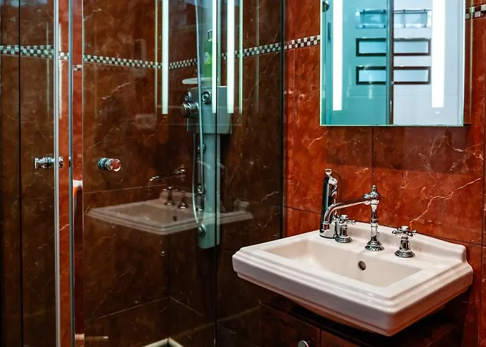 Designhaus - Whirlpool - Terrasse - Garage - 10 Personen - Aufzug - Kueche - Familienfreundlich - Wifi - Netflix 度假居 吕德斯海姆